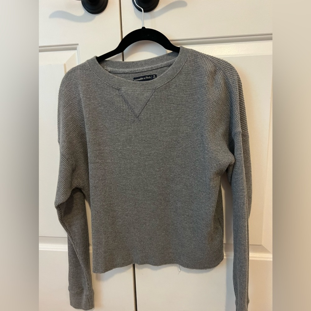 Hip length Abercrombie Waffle Sweater size S